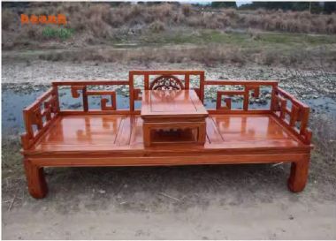 Khám phá vẻ đẹp của giường la hán gỗ tự nhiên-SBT 007