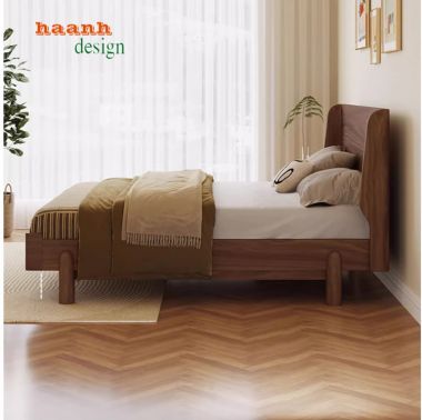 Giường ngủ gỗ óc chó tự nhiên sản phẩm cho gia đình GNH 004