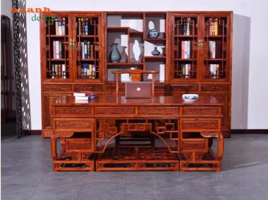 Bàn lãnh đạo gỗ giả cổ gõ đỏ tự nhiên thiết kế cổ điển-BGG 004