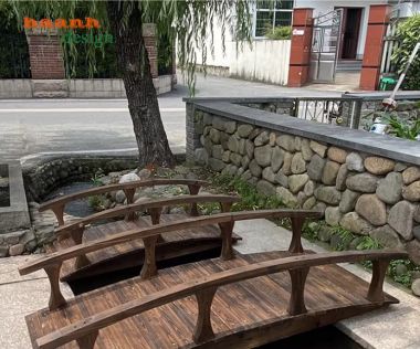 Cầu gỗ đẹp bằng gỗ teak tự nhiên cho cảnh quan ngoài trời-CGN 011