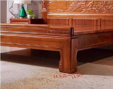 Giường ngủ giả cổ gỗ tự nhiên và xu hướng nội thất năm 2025-GNC 010