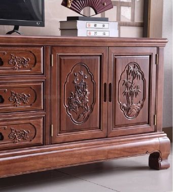 Vì Sao Kệ Tivi Gỗ Tự Nhiên Giả Cổ Luôn Là Sự Lựa Chọn Hàng Đầu-KTV 007