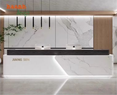 Mẫu quầy lễ tân khách sạn sang trọng từ gỗ công nghiệp-QLK 017