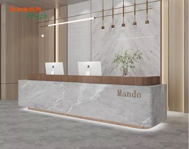 Quầy lễ tân khách sạn Bí quyết tạo ấn tượng với du khách-QLK 007