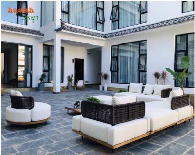 Mẫu ghế gỗ ngoài trời đẹp bằng gỗ Teak nhập khẩu cao cấp-SNT 016