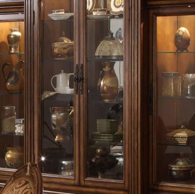 Mẫu tủ rượu tân cổ điển đẹp sang trọng cho phòng khách cao cấp-TCC 016