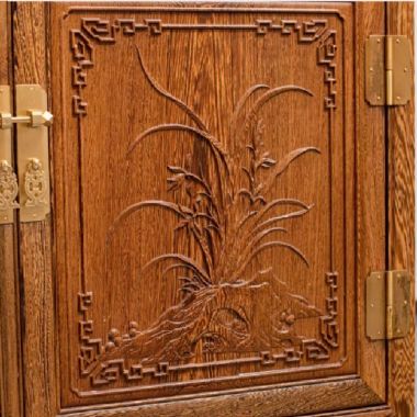 Tủ sách gỗ tự nhiên truyền thống – Vẻ đẹp hài hòa và đẳng cấp-TSC 004