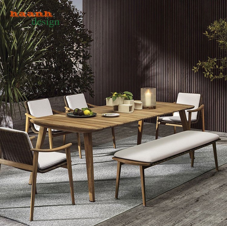 Bàn ghế gỗ sân vườn