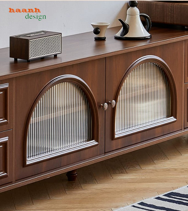 Chi tiết cánh vòm kệ KTD 013 Mặt trước hai cánh vòm sọc dọc của kệ tivi