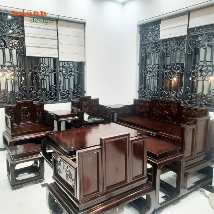 Mẫu bàn ghế gỗ óc chó giả cổ được thi công cho chủ hộ tại Nam Định