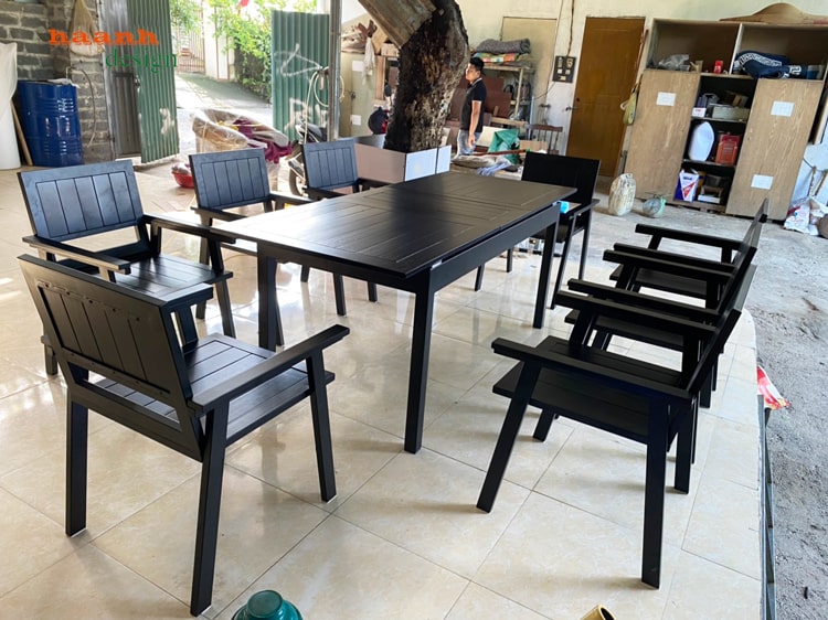 Bàn ghế ăn chân sắt mặt gỗ Teak ngoài trời