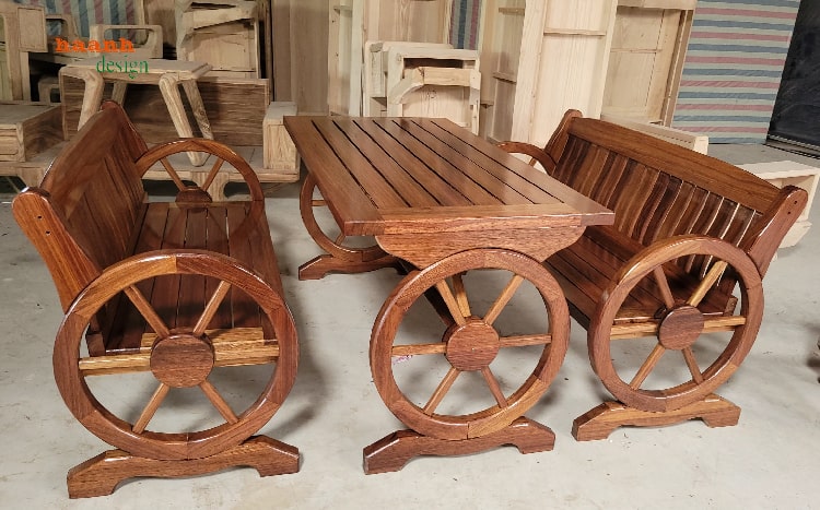 Bàn Ghế Ngoài Trời Sự Lựa Chọn Hoàn Hảo Cho Không Gian Sống
