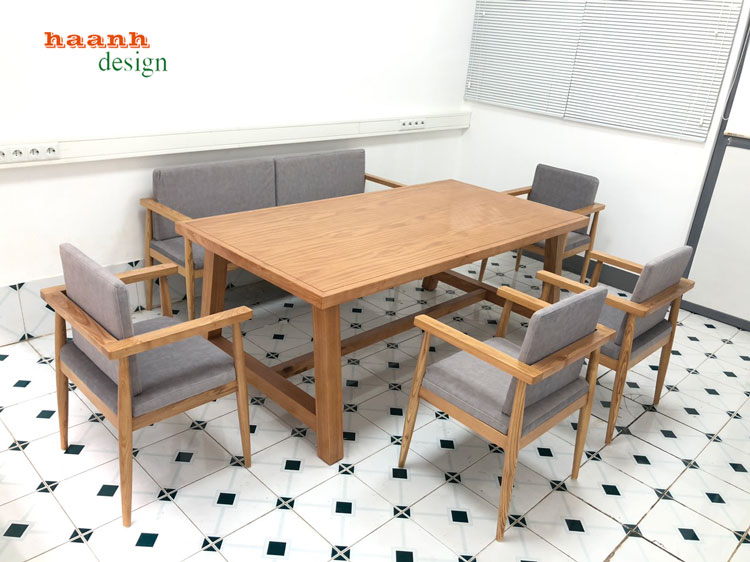 Bàn ghế phòng họp gỗ tự nhiên phong cách chuyên nghiệp 