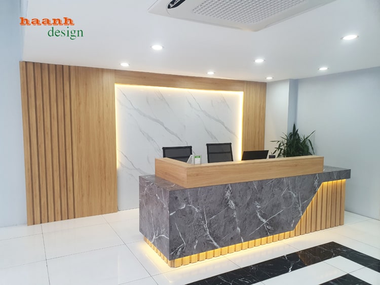 quầy lễ tân gỗ công nghiệp giả đá